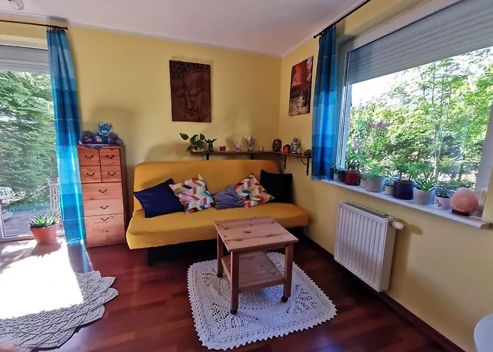 Daire Przytulna Kawalerka Z Ogrodem